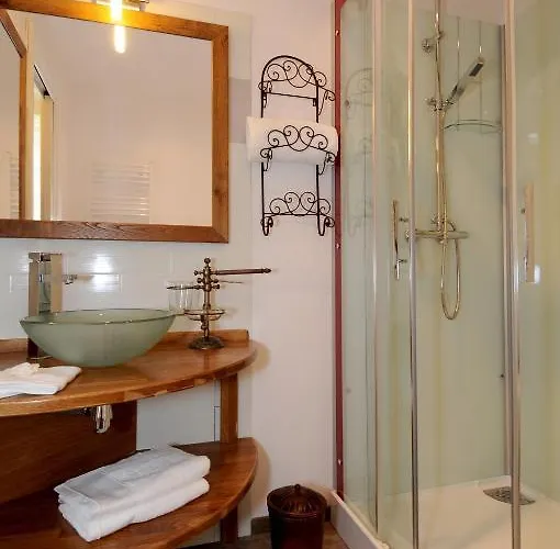 Les Songes De L'abbaye Bed and breakfast Cadouin